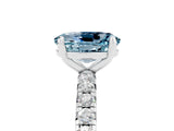 White gold Oval Cut Cut Diamond Pavé Band with Four-Prong Setting_5