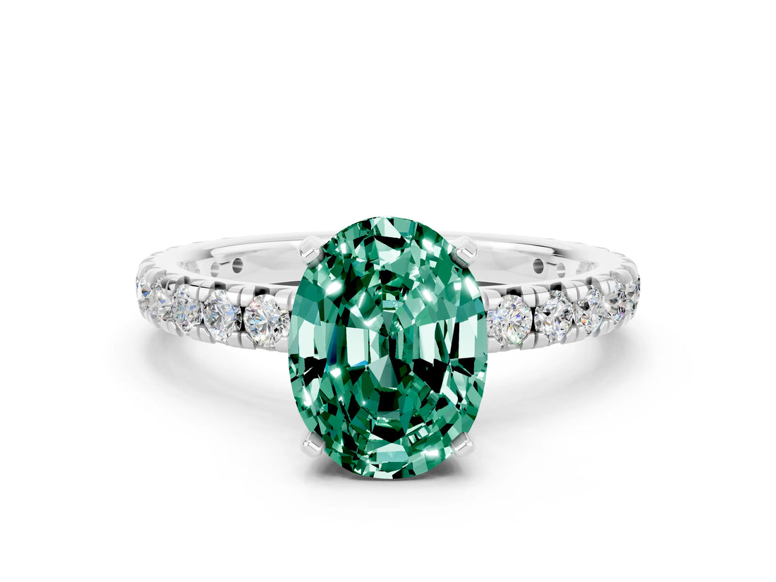 White gold Oval Cut Cut Diamond Pavé Band with Four-Prong Setting