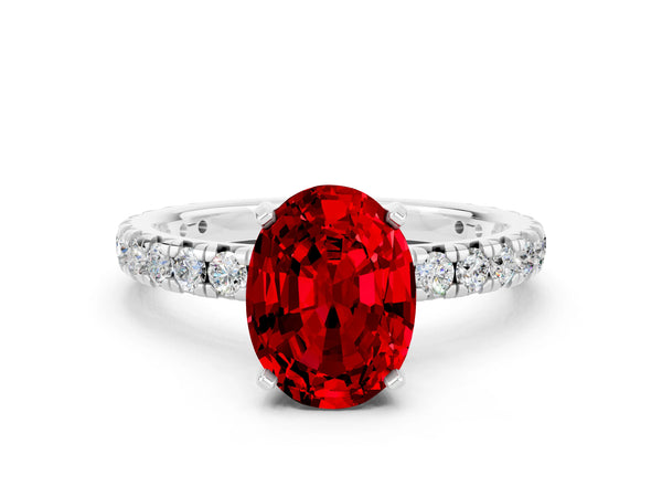 White gold Oval Cut Cut Diamond Pavé Band with Four-Prong Setting