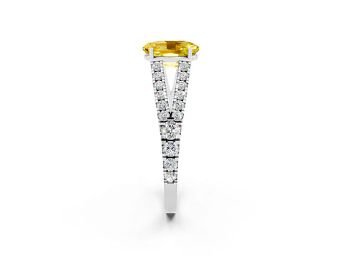 White gold Oval Cut Cut Split Shank Pave Diamond Engagement Ring with Four-Prong Setting_2