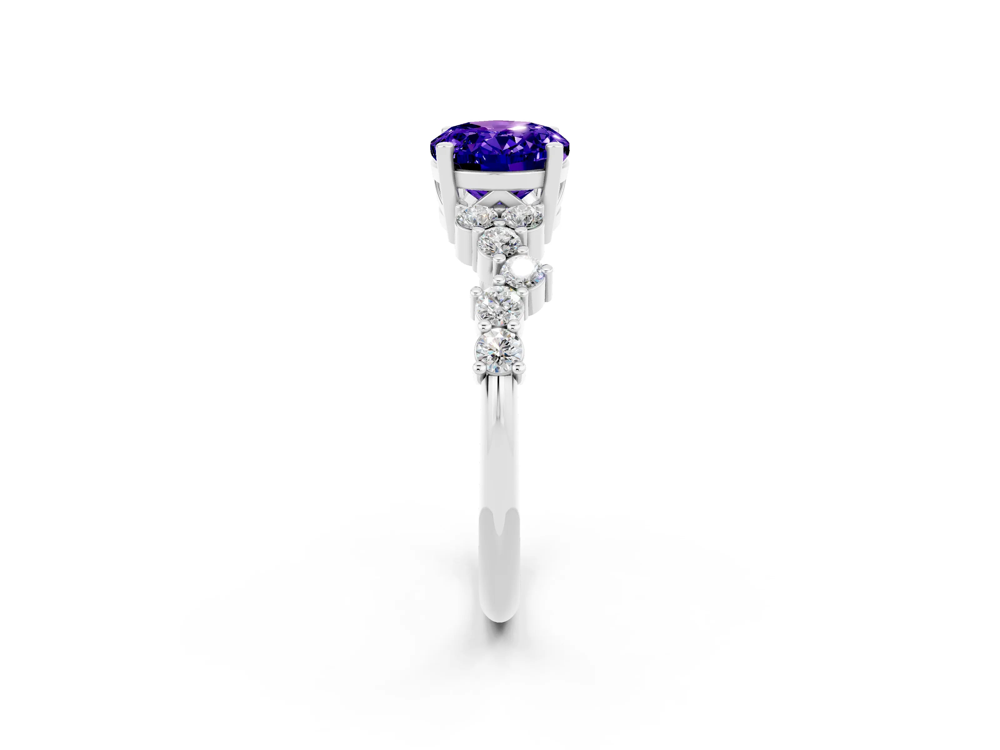 White gold Oval Cut Diamond Cluster Pavé Band with Four-Prong Setting_2