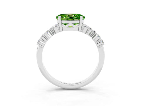 White gold Oval Cut Diamond Cluster Pavé Band with Four-Prong Setting_3