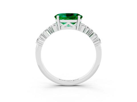 White gold Oval Cut Diamond Cluster Pavé Band with Four-Prong Setting_3