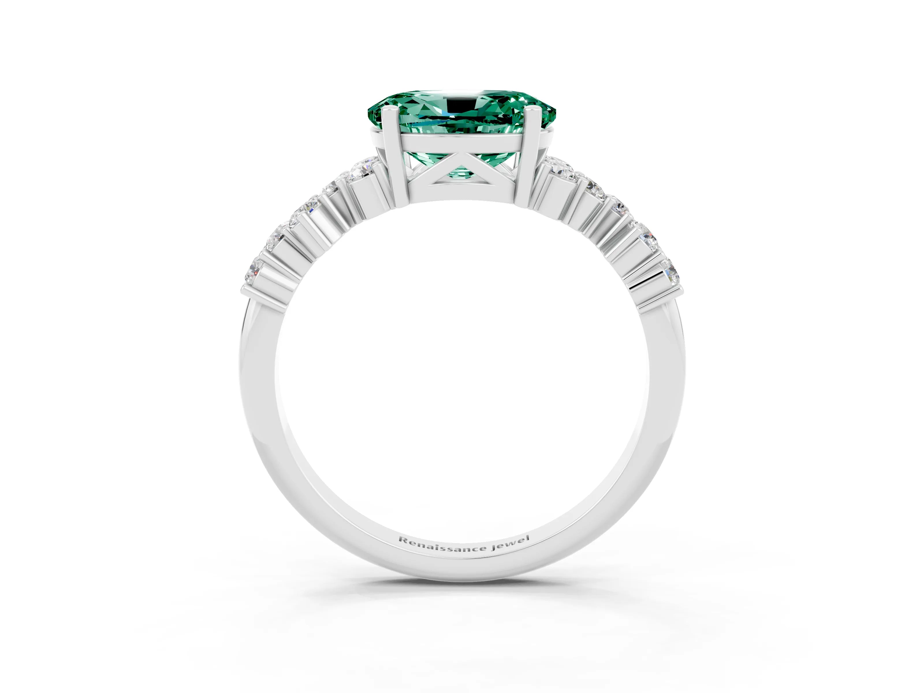 White gold Oval Cut Diamond Cluster Pavé Band with Four-Prong Setting_3