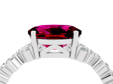 White gold Oval Cut Diamond Cluster Pavé Band with Four-Prong Setting_4