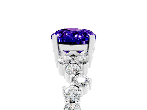 White gold Oval Cut Diamond Cluster Pavé Band with Four-Prong Setting_5