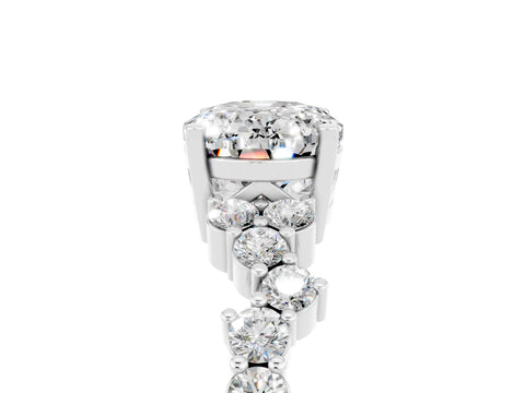 White gold Oval Cut Diamond Cluster Pavé Band with Four-Prong Setting_5