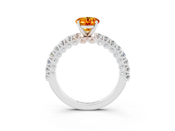 White gold Oval Cut Diamond Pavé Band Solitaire Ring with Prong Setting