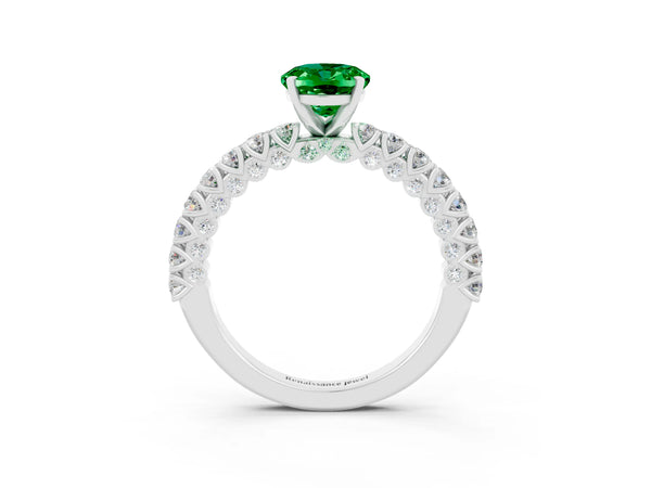 White gold Oval Cut Diamond Pavé Band Solitaire Ring with Prong Setting