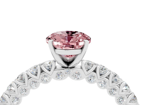 White gold Oval Cut Diamond Pavé Band Solitaire Ring with Prong Setting_4