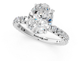White gold Oval Cut Diamond Pavé Band with Four-Prong Setting_40
