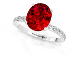 White gold Oval Cut Diamond Pavé Band with Six-Prong Setting_1