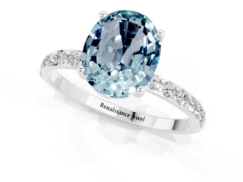White gold Oval Cut Diamond Pavé Band with Six-Prong Setting_1