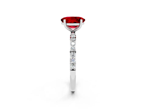 White gold Oval Cut Diamond Pavé Band with Six-Prong Setting_2