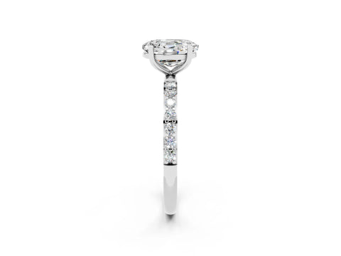 White gold Oval Cut Diamond Pavé Band with Six-Prong Setting_2