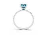 White gold Oval Cut Diamond Pavé Band with Six-Prong Setting_3