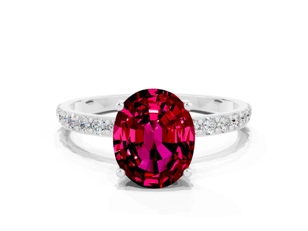 Silver Oval Cut Garnet Solitaire Ring with Round Pavé Shoulders and Prong Setting