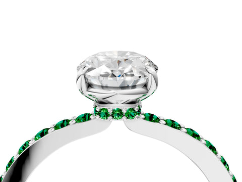 White gold Oval Cut Diamond Pavé Engagement Ring with Round with Emerald side stone Accents and Prong Setting_4