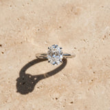 White gold Oval Cut Diamond Solitaire Engagement Ring with Classic Band and Four-Prong Setting_214