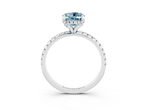 White gold Oval Cut Diamond Solitaire Ring with Four-Prong Setting and Pavé Band_3