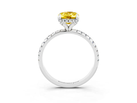 White gold Oval Cut Diamond Solitaire Ring with Four-Prong Setting and Pavé Band_3