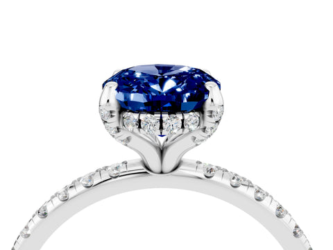 White gold Oval Cut Diamond Solitaire Ring with Four-Prong Setting and Pavé Band_4