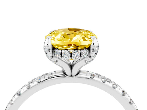 White gold Oval Cut Diamond Solitaire Ring with Four-Prong Setting and Pavé Band_4