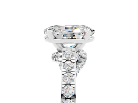 White gold Oval Cut Diamond Solitaire Ring with Pavé Band and Prong Setting_5