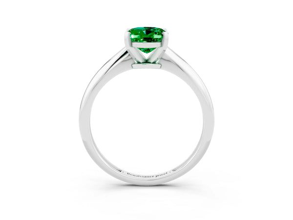 White gold Oval Cut Emerald Solitaire Engagement Ring with Classic Band and Four-Prong Setting