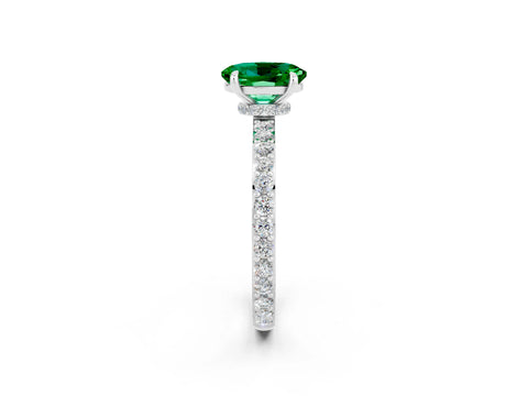 White gold Oval Cut Emerald Solitaire Engagement Ring with Pavé Band and Four-Prong Setting_2