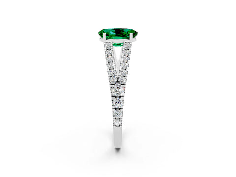 White gold Oval Cut Emerald Split Shank Pavé Engagement Ring with Four-Prong Setting_14