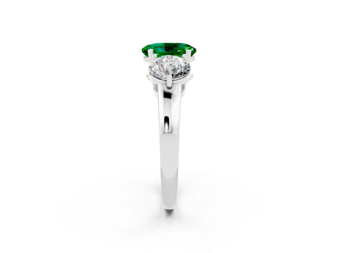 White gold Oval Cut Emerald Three-Stone Ring with Prong Setting and Classic Band_2