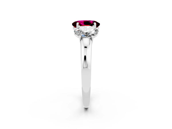 Silver Oval Cut Garnet Three-Stone Ring with Four-Prong Setting and Classic Band