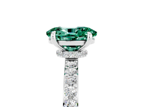 White gold Oval Cut Green Sapphire Pavé Engagement Ring with Round  Accents and Prong Setting_29