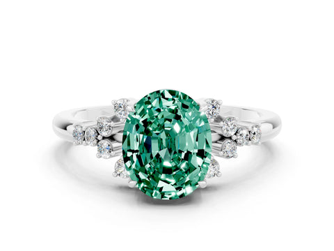 White gold Oval Cut Green Sapphire Ring with Side Stones and Four-Prong Setting_90