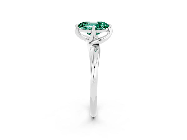 White gold Oval Cut Green Sapphire Solitaire Engagement Ring with Four-Prong Setting and Classic Band