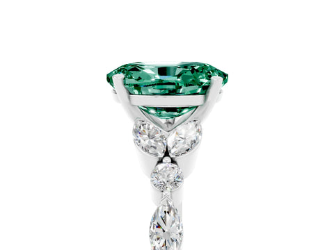 White gold Oval Cut Green Sapphire Solitaire Ring with Side Stones and Four-Prong Setting_47