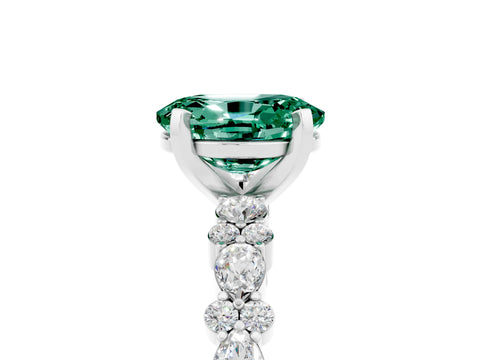 White gold Oval Cut Green Sapphire Solitaire with Side Stones, Pave Band, Four-Prong Setting_41