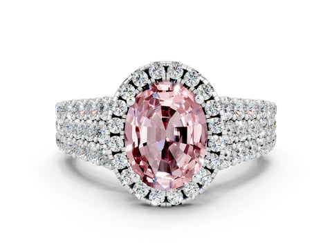 White gold Oval Cut Halo Pavé Diamond Engagement Ring with Split Shank and Four-Prong Setting