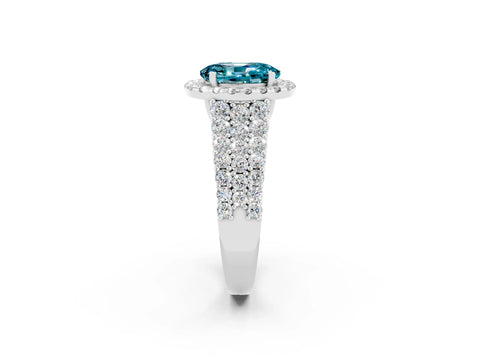 White gold Oval Cut Halo Pavé Diamond Engagement Ring with Split Shank and Four-Prong Setting_2