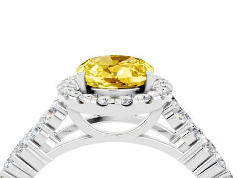 White gold Oval Cut Halo Pavé Diamond Engagement Ring with Split Shank and Four-Prong Setting_4