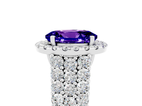 White gold Oval Cut Halo Pavé Diamond Engagement Ring with Split Shank and Four-Prong Setting_5