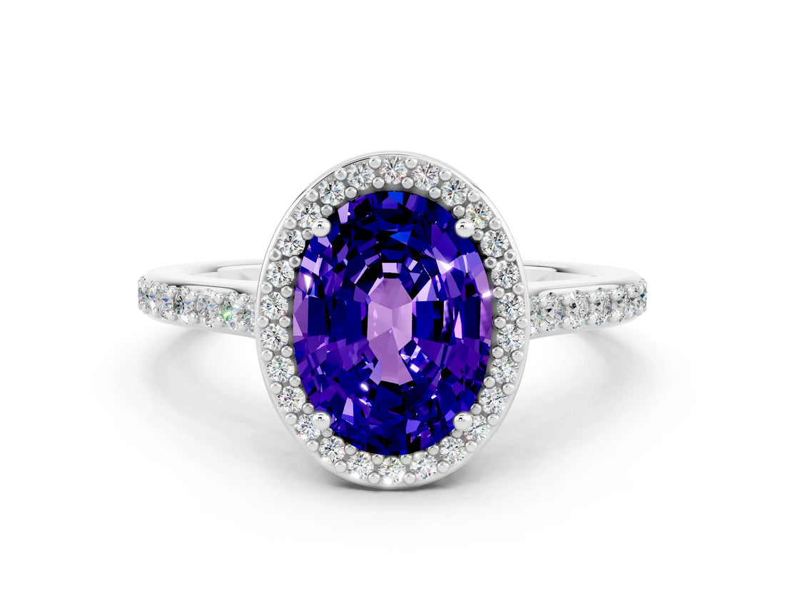 White gold Oval Cut Halo Round Diamond Pavé Band with Four-Prong Setting