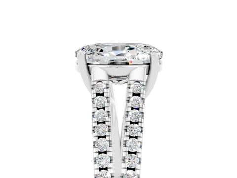 White gold Oval Cut Moissanite Solitaire Engagement Ring with Split Shank Pavé Band_5