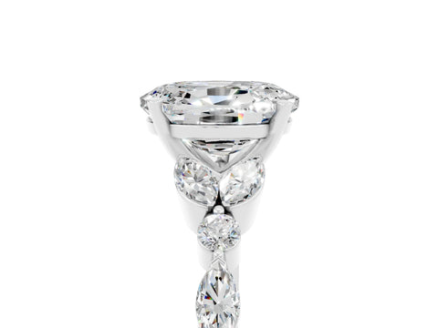 White gold Oval Cut Moissanite Solitaire Ring with Side Stones and Four-Prong Setting_47