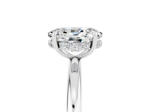 White gold Oval Cut Moissanite Solitaire Ring with Thin Band and Four-Prong Setting_17