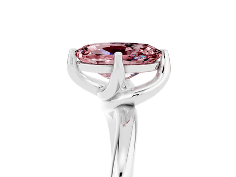 White gold Oval Cut Morganite Solitaire Engagement Ring with Four-Prong Setting and Classic Band_17