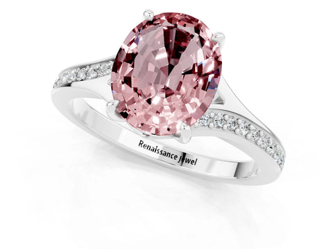 White gold Oval Cut Morganite Solitaire Ring with Pavé Band and Prong Setting_1