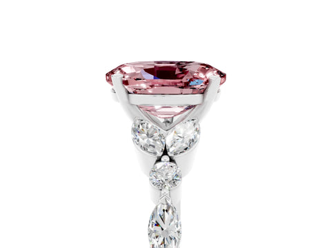 White gold Oval Cut Morganite Solitaire Ring with Side Stones and Four-Prong Setting_17