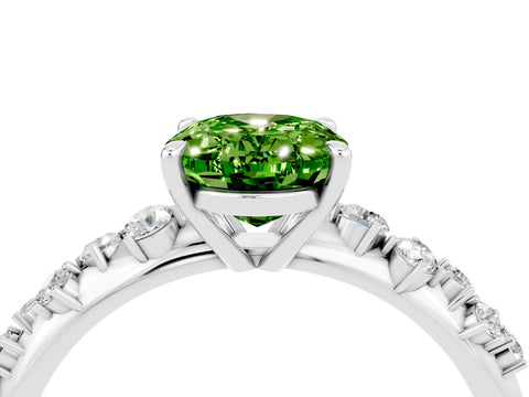 White gold Oval Cut Peridot Cluster Side Stone Solitaire Ring with Prong Setting_28